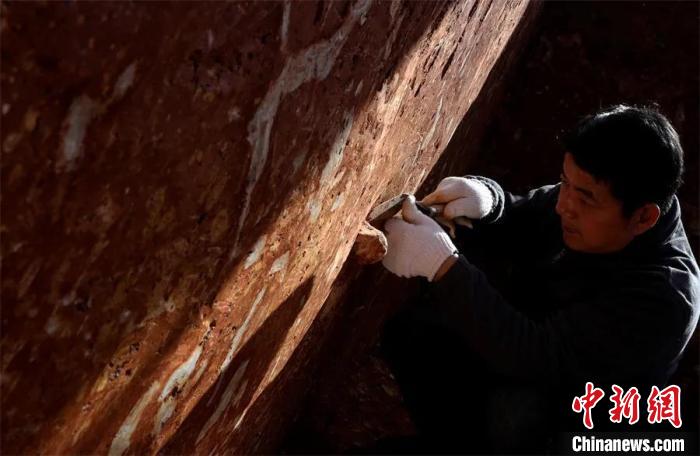 “解码”千年文明：农民考古技工双手拼接历史岁月