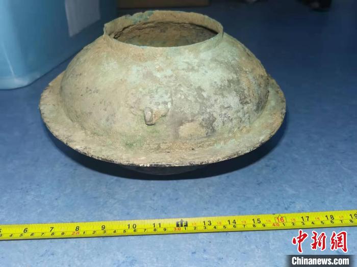 安徽滁州警方打掉一个盗窃多件国家级文物的盗墓团伙