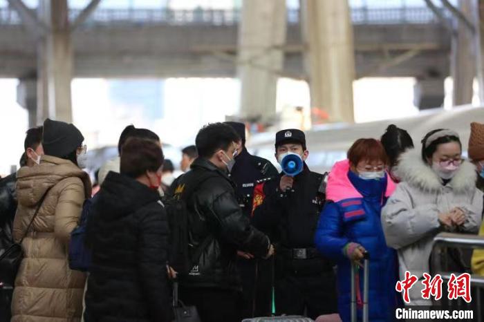 春节假期北京铁警破获治安案件69起