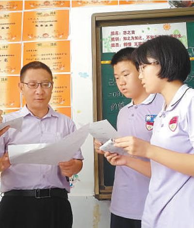 php40E7.tmp php40E7.tmp