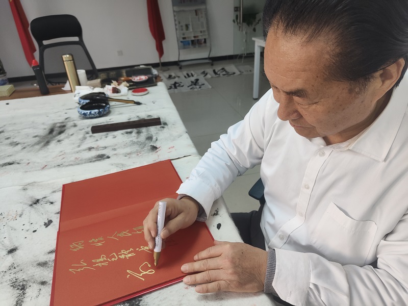 phpB9D4.tmp phpB9D4.tmp