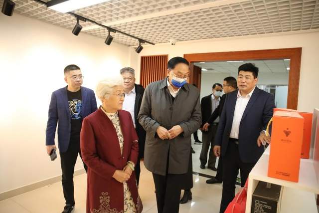 phpC31A.tmp phpC31A.tmp