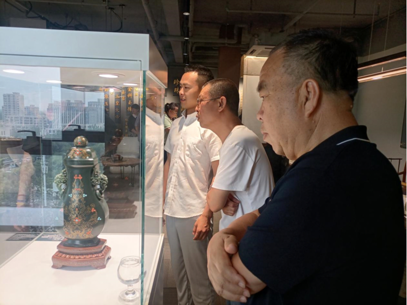 phpEDD6.tmp phpEDD6.tmp