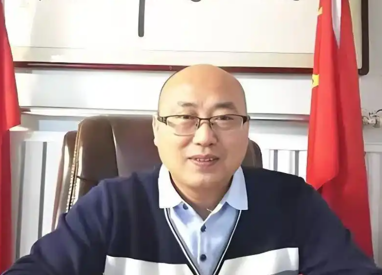 王法明&mdash;&mdash;时代笔触下的责任与担当